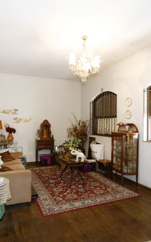 Casa à venda com 440m², 6 quartos e 3 vagasSala 1