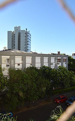 Apartamento à venda com 71m², 2 quartos e 2 vagasVista da Janela da Suíte 