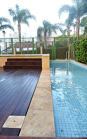 Apartamento à venda com 71m², 2 quartos e 2 vagasÁrea comum - Piscina