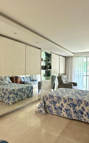 Apartamento à venda com 255m², 3 quartos e 4 vagas