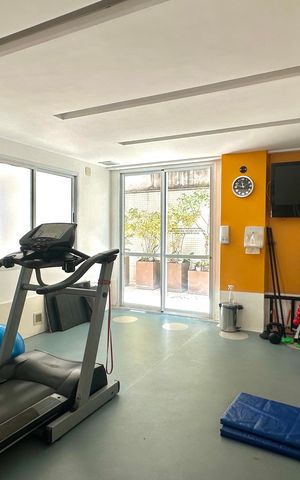Apartamento à venda com 255m², 3 quartos e 4 vagas
