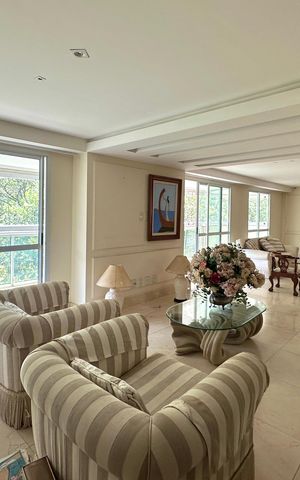Apartamento à venda com 255m², 3 quartos e 4 vagas