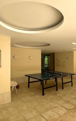 Apartamento à venda com 255m², 3 quartos e 4 vagas