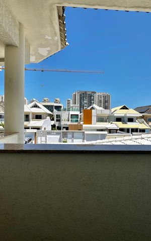 Casa de condomínio à venda com 290m², 6 quartos e 2 vagas Casa de condomínio à venda com 290m², 6 quartos e 2 vagasSuite 2