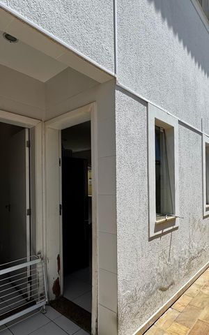 Casa de condomínio à venda com 290m², 6 quartos e 2 vagas Casa de condomínio à venda com 290m², 6 quartos e 2 vagasÁrea de Serviço