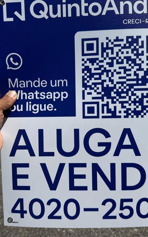 Casa de condomínio à venda com 290m², 6 quartos e 2 vagas Casa de condomínio à venda com 290m², 6 quartos e 2 vagasQXFM-311