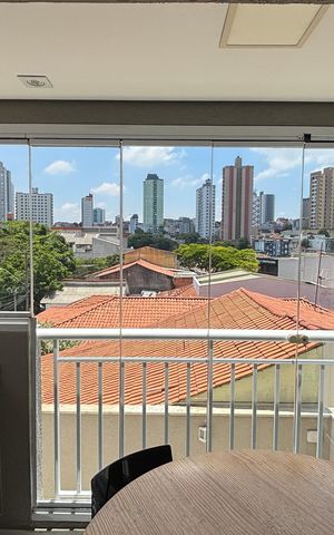 Apartamento à venda com 59m², 2 quartos e 1 vaga Apartamento à venda com 59m², 2 quartos e 1 vagaVaranda
