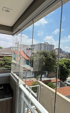 Apartamento à venda com 59m², 2 quartos e 1 vaga Apartamento à venda com 59m², 2 quartos e 1 vagaVaranda