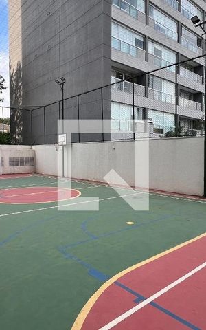 Apartamento à venda com 162m², 3 quartos e 4 vagas Apartamento à venda com 162m², 3 quartos e 4 vagasQuadra