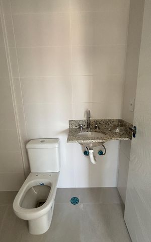 Apartamento à venda com 54m², 2 quartos e 1 vaga Apartamento à venda com 54m², 2 quartos e 1 vagaBanheiro