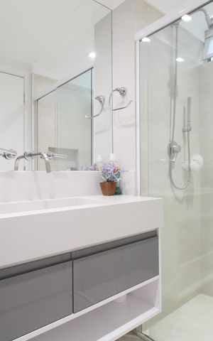 Apartamento à venda com 217m², 3 quartos e 3 vagasBanheiro da Suíte 2