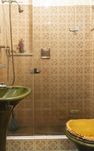 Apartamento à venda com 65m², 2 quartos e sem vagaBanheiro