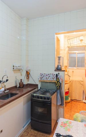 Apartamento à venda com 65m², 2 quartos e sem vagaCozinha