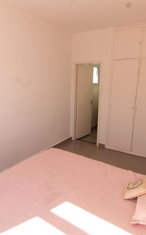 Casa à venda com 200m², 3 quartos e 4 vagas Casa à venda com 200m², 3 quartos e 4 vagasSUITE 3