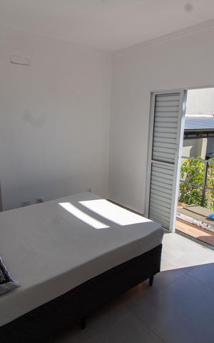 Casa à venda com 200m², 3 quartos e 4 vagas Casa à venda com 200m², 3 quartos e 4 vagasSUITE 2