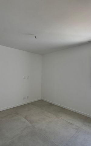 Casa de condomínio à venda com 230m², 3 quartos e 1 vaga Casa de condomínio à venda com 230m², 3 quartos e 1 vagaSuíte 2