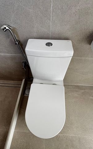 Casa de condomínio à venda com 230m², 3 quartos e 1 vaga Casa de condomínio à venda com 230m², 3 quartos e 1 vagaBanheiro Social