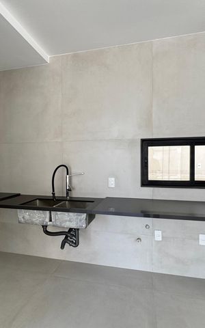 Casa de condomínio à venda com 230m², 3 quartos e 1 vaga Casa de condomínio à venda com 230m², 3 quartos e 1 vagaCozinha