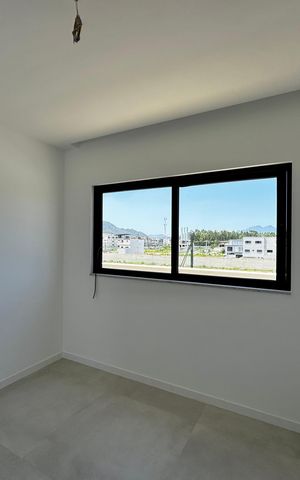 Casa de condomínio à venda com 230m², 3 quartos e 1 vaga Casa de condomínio à venda com 230m², 3 quartos e 1 vagaQuarto
