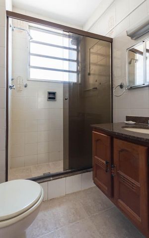 Apartamento à venda com 70m², 2 quartos e sem vagaBanheiro