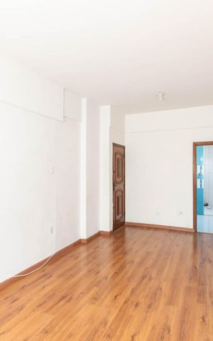 Apartamento à venda com 70m², 2 quartos e sem vagaSala