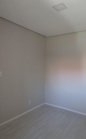 Casa à venda com 215m², 5 quartos e 2 vagasQuarto 4