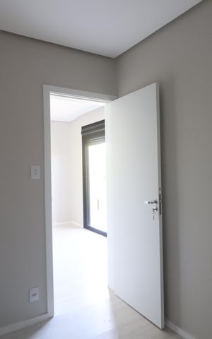 Casa à venda com 215m², 5 quartos e 2 vagasCloset