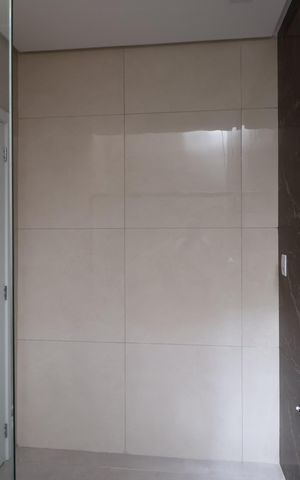Casa à venda com 215m², 5 quartos e 2 vagasBanheiro 1