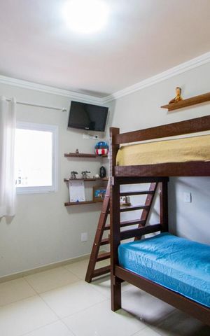 Casa à venda com 215m², 3 quartos e 2 vagas Casa à venda com 215m², 3 quartos e 2 vagasQuarto 2 - Suíte