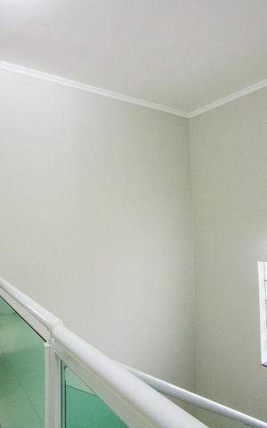 Casa à venda com 215m², 3 quartos e 2 vagas Casa à venda com 215m², 3 quartos e 2 vagasCorredor