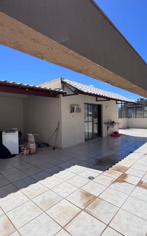 Apartamento à venda com 211m², 3 quartos e 2 vagas Apartamento à venda com 211m², 3 quartos e 2 vagasTerraço
