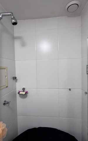 Apartamento à venda com 211m², 3 quartos e 2 vagas Apartamento à venda com 211m², 3 quartos e 2 vagasBanheiro Social