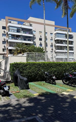 Apartamento à venda com 211m², 3 quartos e 2 vagas Apartamento à venda com 211m², 3 quartos e 2 vagasFachada