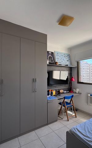 Apartamento à venda com 211m², 3 quartos e 2 vagas Apartamento à venda com 211m², 3 quartos e 2 vagasQuarto 2
