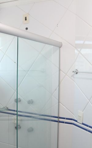 Apartamento à venda com 154m², 3 quartos e 2 vagasBanheiro da Suíte 1