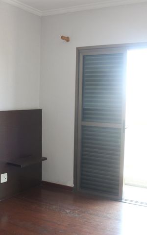 Apartamento à venda com 154m², 3 quartos e 2 vagasSuíte 1