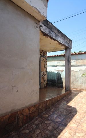 Casa à venda com 396m², 3 quartos e 6 vagasQuintal