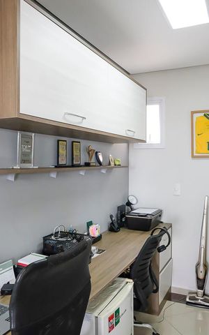 Apartamento à venda com 125m², 3 quartos e 3 vagasEscritório