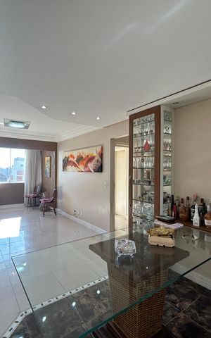 Apartamento para alugar com 170m², 3 quartos e 2 vagasSala