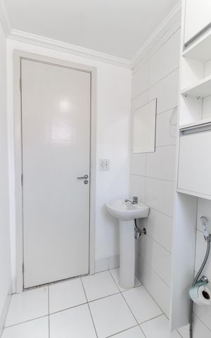 Apartamento à venda com 60m², 2 quartos e 1 vaga Apartamento à venda com 60m², 2 quartos e 1 vagaBanheiro