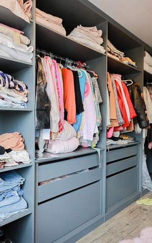 Apartamento à venda com 80m², 1 quarto e 1 vaga Apartamento à venda com 80m², 1 quarto e 1 vagaCloset da suíte