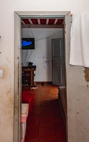 Casa para alugar com 360m², 8 quartos e 4 vagasCasa 3 - Quarto 1