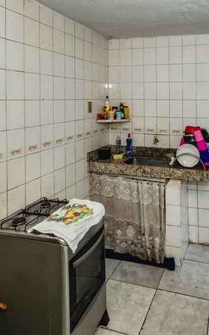 Casa para alugar com 360m², 8 quartos e 4 vagasCasa 3 - Cozinha