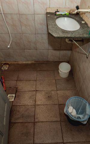 Casa para alugar com 360m², 8 quartos e 4 vagasCasa 3 - Banheiro 