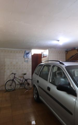 Casa para alugar com 181m², 3 quartos e sem vagaGaragem