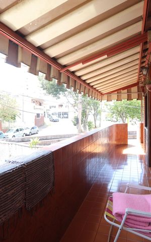 Casa para alugar com 181m², 3 quartos e sem vagaVaranda dos Quartos