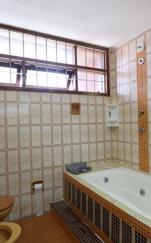 Casa para alugar com 181m², 3 quartos e sem vagaBanheiro da Suíte
