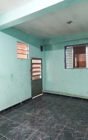 Casa para alugar com 65m², 1 quarto e sem vaga Casa para alugar com 65m², 1 quarto e sem vagaGaragem