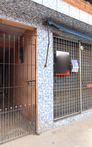 Casa para alugar com 65m², 1 quarto e sem vaga Casa para alugar com 65m², 1 quarto e sem vagaFachada