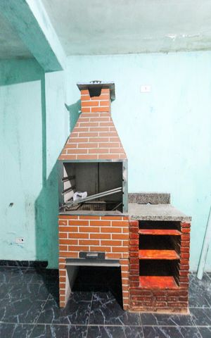 Casa para alugar com 65m², 1 quarto e sem vaga Casa para alugar com 65m², 1 quarto e sem vagaGaragem